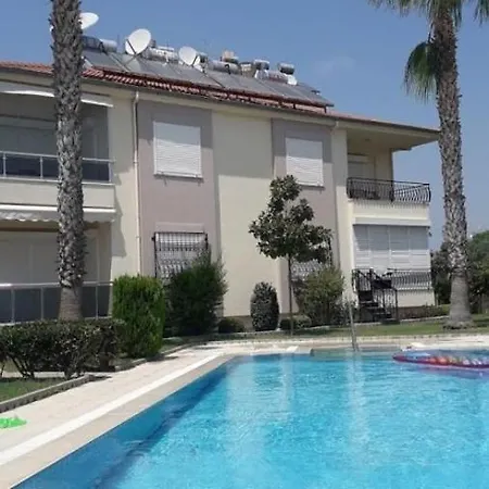 Hasnur Apts Lejlighed