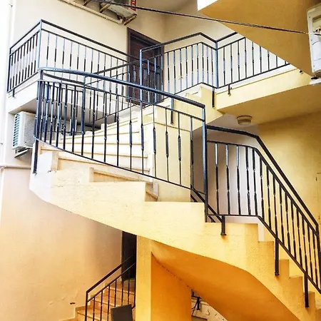 Hasnur Apts Apartman