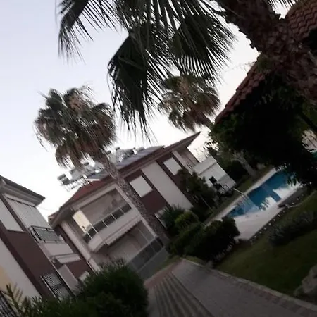 Hasnur Apts Apartamento Side
